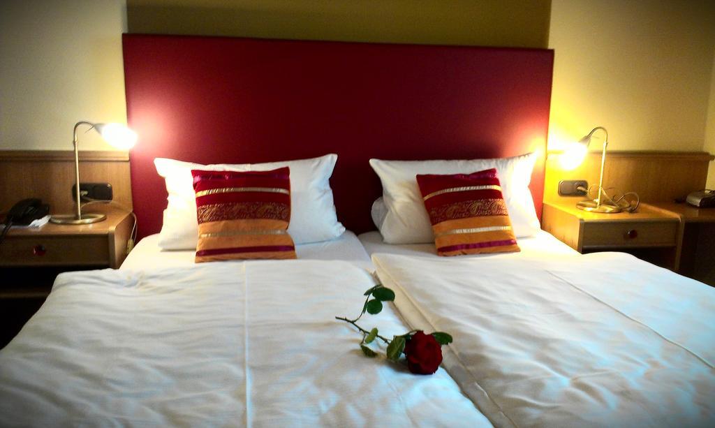 Hotel Zur Post Schönberg Exteriér fotografie