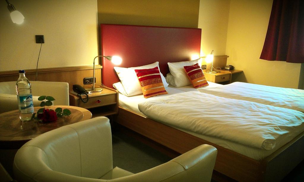 Hotel Zur Post Schönberg Exteriér fotografie